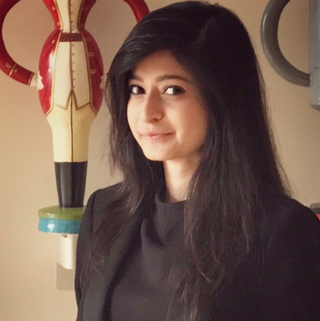 Manali, executive ghostwriter at Medalie Executive Advisory